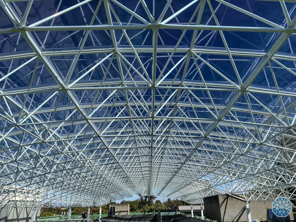 Estructuras Tridimensionales y Tridilosa