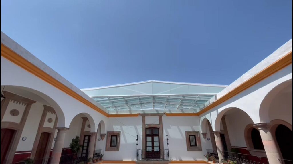 Techo corredizo de cristal templado